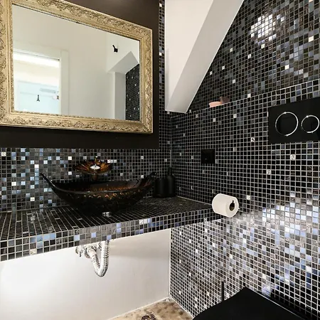 New Modern In Trastevere With Garden * Ρώμη