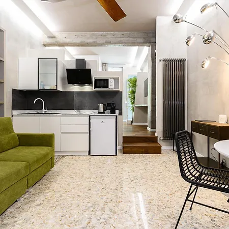 New Modern In Trastevere With Garden Διαμέρισμα Ρώμη