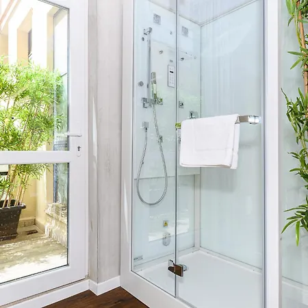 Διαμέρισμα New Modern In Trastevere With Garden *